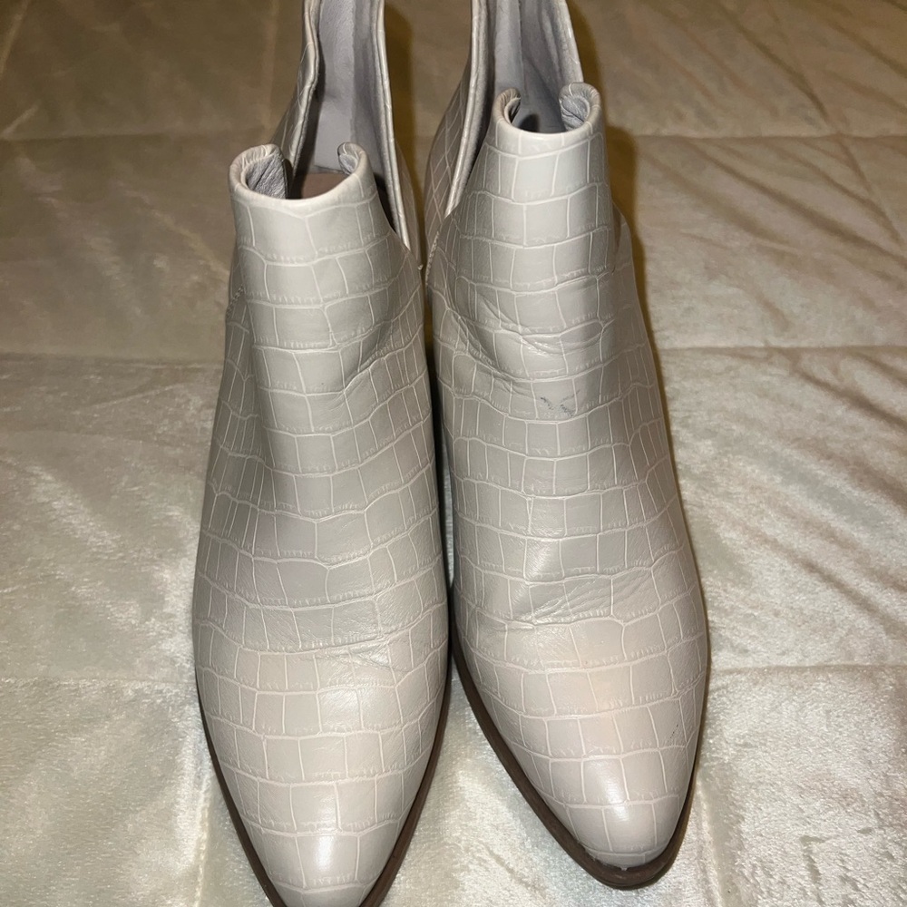 Michael White Croc-Embossed Ankle Booties